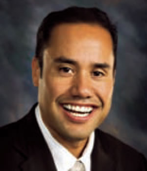 Sen. Donovan Dela Cruz Sen. Donovan Dela Cruz