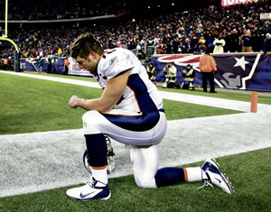 kv Tim Tebow