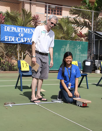 solar-powered vehicle
