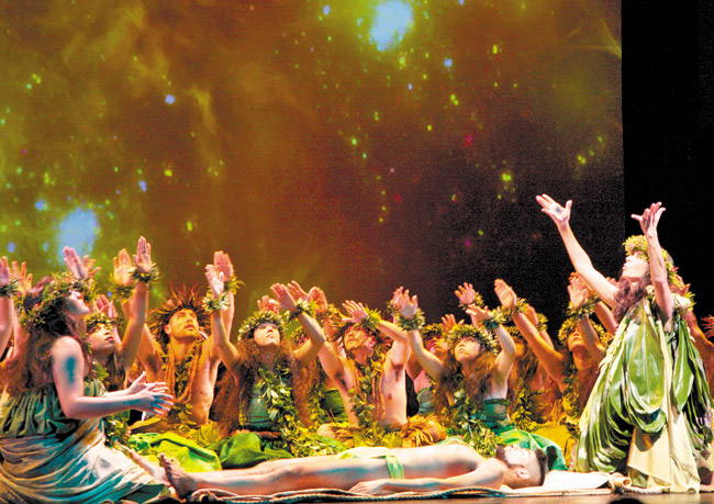 Patrick Makuakane: not your basic hula or stories | Lin Cariffe photo