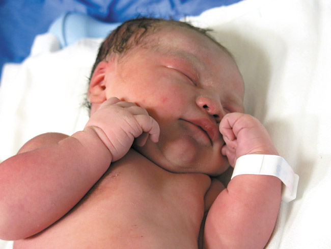 Kylie Rose Kekaiolaliuli Luat PHOTO BY GRANDPA