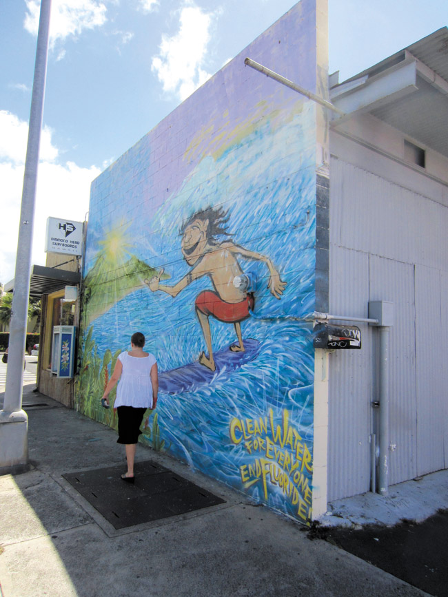 This Kapahulu surf shop advertises for unfluoridated water BOB JONES PHOTO