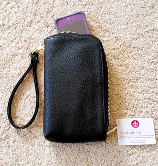 Clutchette Power with the author's iPhone MATTHEW FLICKINGER PHOTO