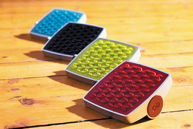The Connected Cycle GPS-enabled pedal turns any bicycle into a smart bike. PHOTO COURTESY CONNECTED CYCLE