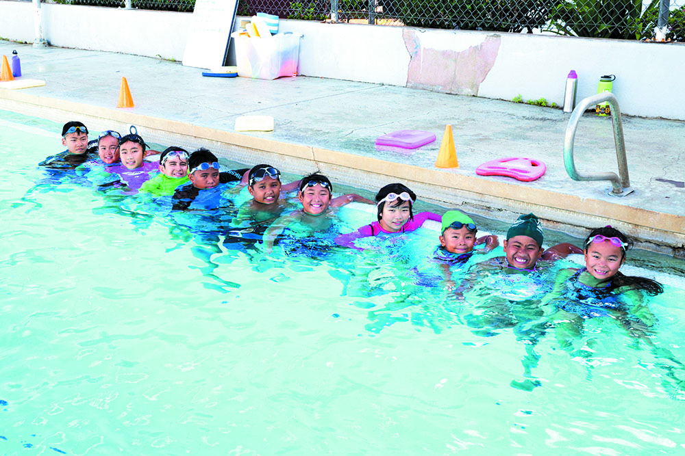 Keiki make good use of the pool